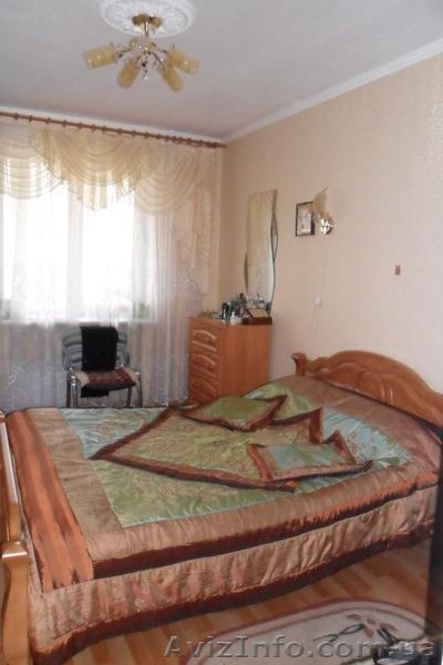 Продам 3-х комнатную квартиру на ул.  Генерала Бочарова. - <ro>Изображение</ro><ru>Изображение</ru> #3, <ru>Объявление</ru> #612858