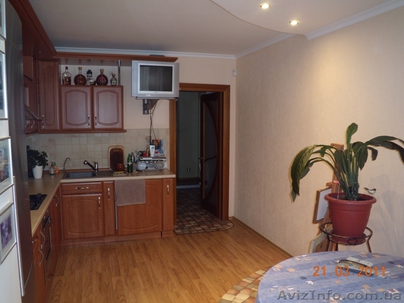 Продам 3-х комнатную квартиру по улице Тополевая/ Королева - <ro>Изображение</ro><ru>Изображение</ru> #1, <ru>Объявление</ru> #671559