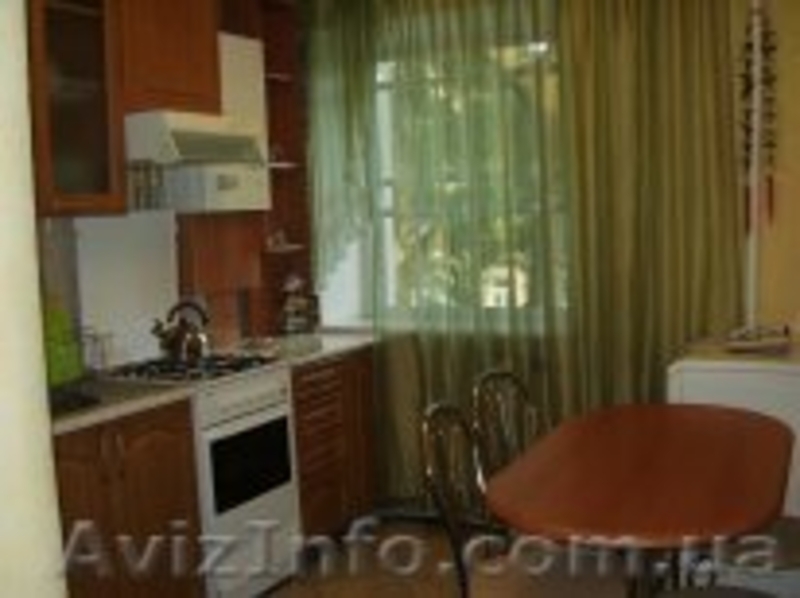 Сдам ,центр2-х ком.кв.,от хозяев,помесячно - <ro>Изображение</ro><ru>Изображение</ru> #4, <ru>Объявление</ru> #664359