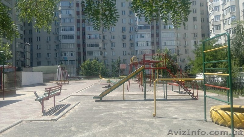 Продам 4-комнатную квартиру по улице Палубная. - <ro>Изображение</ro><ru>Изображение</ru> #1, <ru>Объявление</ru> #698895