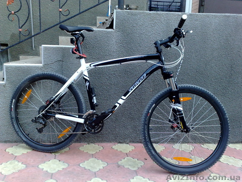 Specialized HARDROCK DISC 2011 года - <ro>Изображение</ro><ru>Изображение</ru> #1, <ru>Объявление</ru> #677752