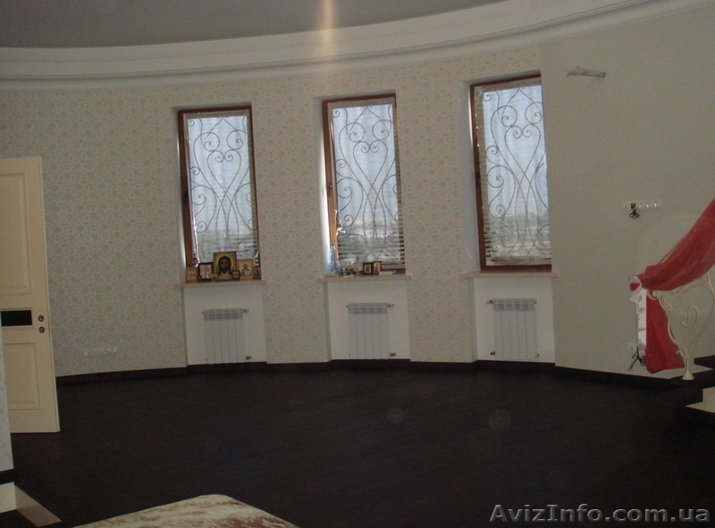 Продам  трехуровневую кв. на Палубной/Мачтовая - <ro>Изображение</ro><ru>Изображение</ru> #1, <ru>Объявление</ru> #736114