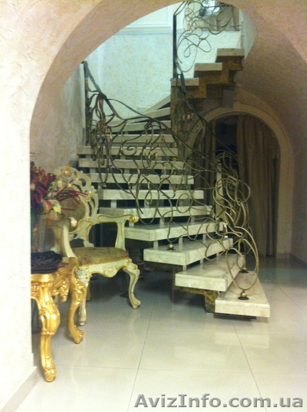 Фасадный магазин в центре Одессы на Екатерининской площади - <ro>Изображение</ro><ru>Изображение</ru> #5, <ru>Объявление</ru> #746933