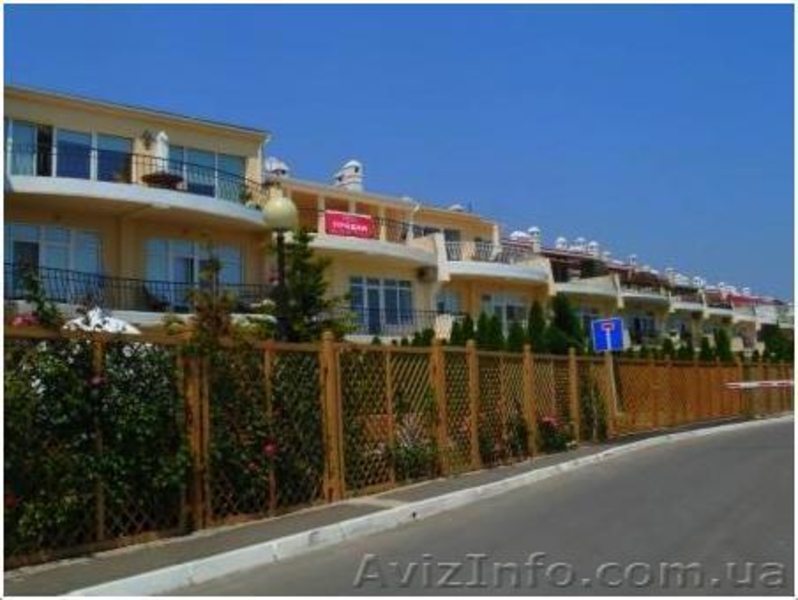 Таун-хаус в 1-й линии от моря !  - <ro>Изображение</ro><ru>Изображение</ru> #4, <ru>Объявление</ru> #752384