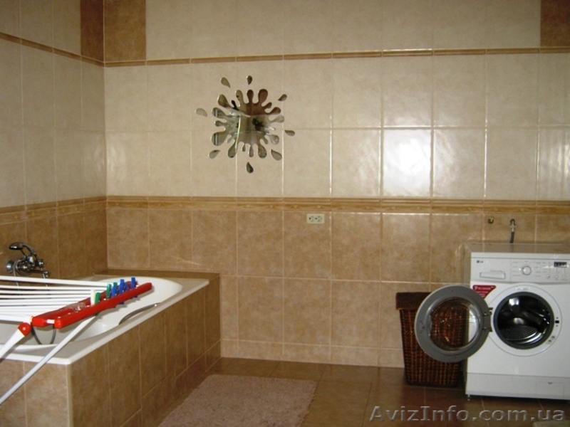 Продам 3-х этажный дом в Аркадии на ул. Курчатова Ак. - <ro>Изображение</ro><ru>Изображение</ru> #9, <ru>Объявление</ru> #754895