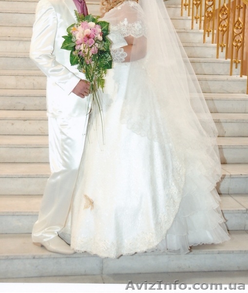 Свадебное платье для пышной невесты р-р 50-52 - <ro>Изображение</ro><ru>Изображение</ru> #3, <ru>Объявление</ru> #762721