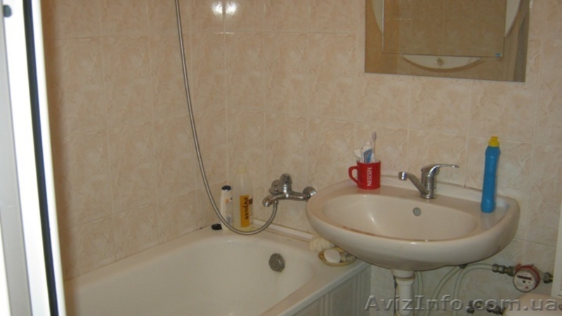 Продам хорошую 2-х комн. квартиру на ул. Тенистая - <ro>Изображение</ro><ru>Изображение</ru> #3, <ru>Объявление</ru> #777026