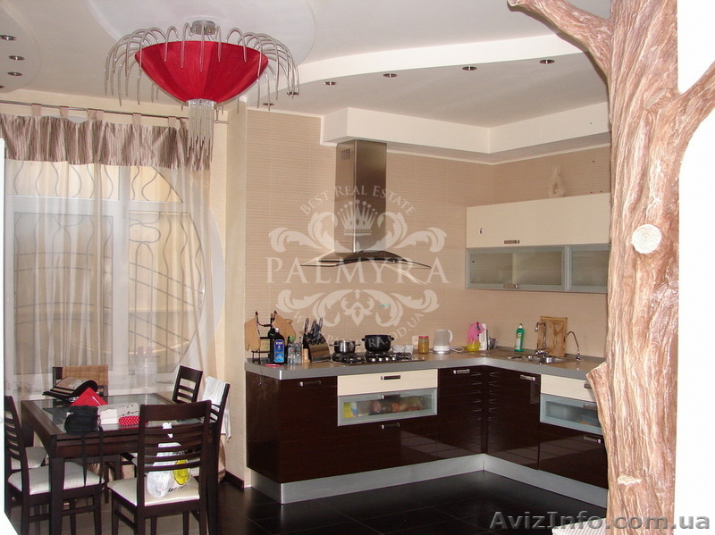 Сдам  трёхуровневый  дом на  Таирова длительно - <ro>Изображение</ro><ru>Изображение</ru> #3, <ru>Объявление</ru> #797670