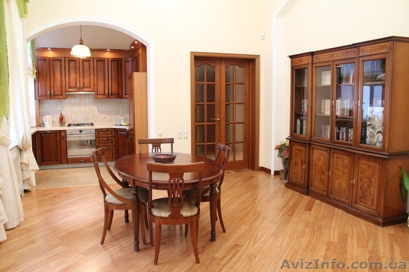 VIP-квартира Екатериненская пл. - <ro>Изображение</ro><ru>Изображение</ru> #4, <ru>Объявление</ru> #829661