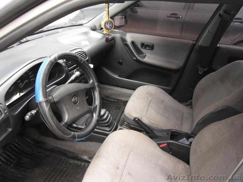 Продам  Nissan sunny 1993 г. - <ro>Изображение</ro><ru>Изображение</ru> #7, <ru>Объявление</ru> #843743