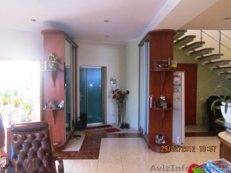 Продам 2-х этажный красивый дом в Аркадии на ул. Леваневского пер. - <ro>Изображение</ro><ru>Изображение</ru> #5, <ru>Объявление</ru> #880097