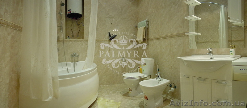 3-х комнатная квартира в Аркадийском дворце посуточно - <ro>Изображение</ro><ru>Изображение</ru> #4, <ru>Объявление</ru> #912757