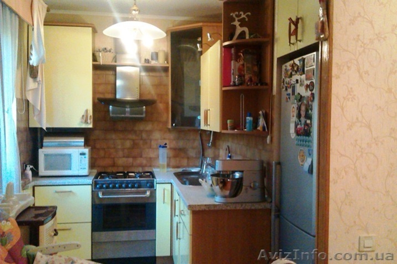 Продам 3-х комн. квартиру с ремонтом на ул. Черняховского - <ro>Изображение</ro><ru>Изображение</ru> #2, <ru>Объявление</ru> #919823