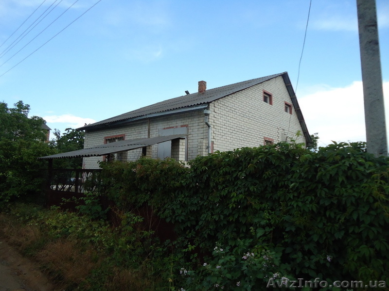 Дачу в Дофиновке - <ro>Изображение</ro><ru>Изображение</ru> #3, <ru>Объявление</ru> #935961