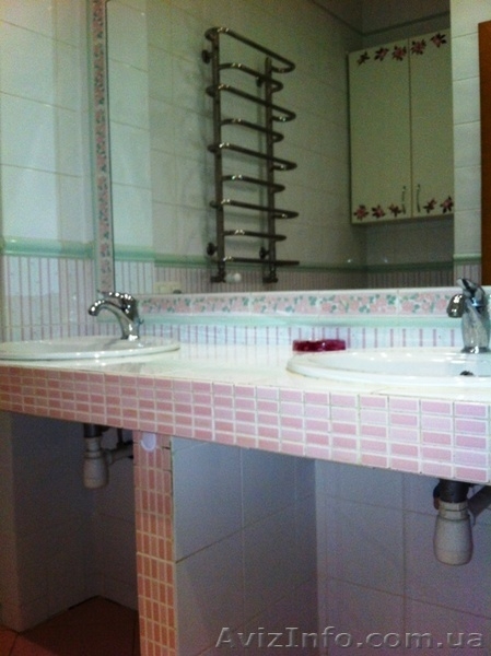 Продам 2-х комн. квартиру c ремонтом на ул. Солнечная - <ro>Изображение</ro><ru>Изображение</ru> #3, <ru>Объявление</ru> #943552