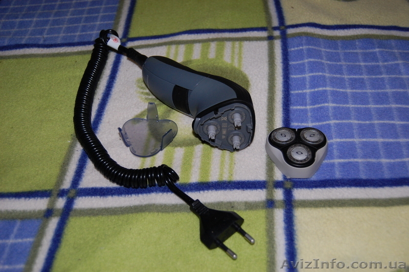 продам электробритву Philips - <ro>Изображение</ro><ru>Изображение</ru> #4, <ru>Объявление</ru> #967104