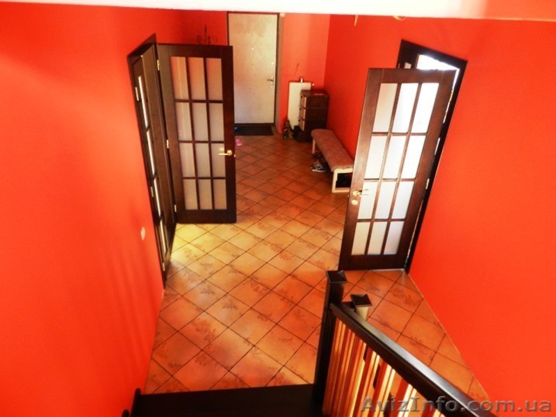 Продам добротный и уютный дом в Совиньоне 2 - <ro>Изображение</ro><ru>Изображение</ru> #3, <ru>Объявление</ru> #1020458