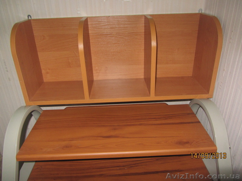 Компьютерный столик - <ro>Изображение</ro><ru>Изображение</ru> #3, <ru>Объявление</ru> #1015886