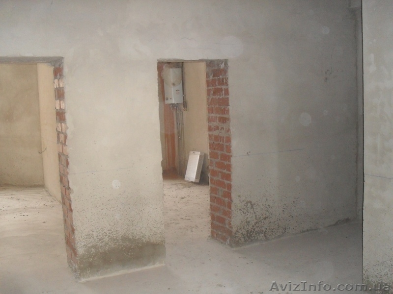 Квартира просторная на Заболотного в кирпичном доме - <ro>Изображение</ro><ru>Изображение</ru> #4, <ru>Объявление</ru> #1037962