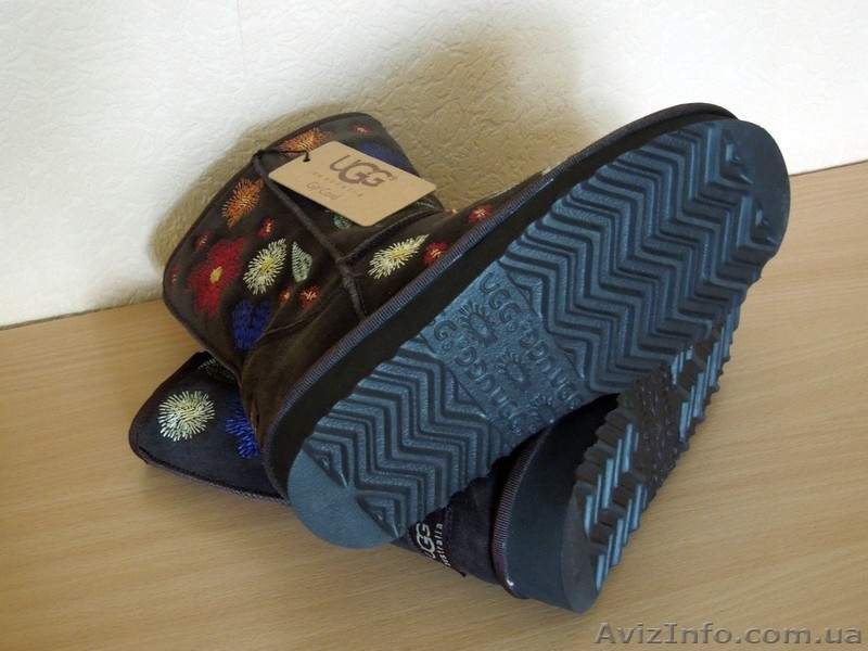 Новые натуральные UGG (Australia)  - <ro>Изображение</ro><ru>Изображение</ru> #4, <ru>Объявление</ru> #1123368