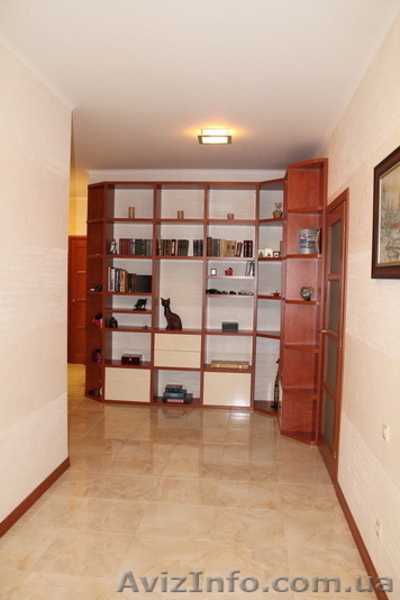 3-ком. квартира  на Французском бульваре (Стикон) - <ro>Изображение</ro><ru>Изображение</ru> #10, <ru>Объявление</ru> #1179042