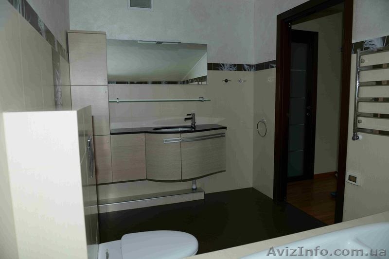 Двухуровневая квартира в историческом центре Одессы.  - <ro>Изображение</ro><ru>Изображение</ru> #9, <ru>Объявление</ru> #1135042