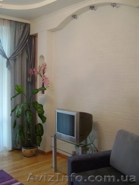 Тихая квартира в центре Одессы на ул. Базарной - <ro>Изображение</ro><ru>Изображение</ru> #2, <ru>Объявление</ru> #1280504