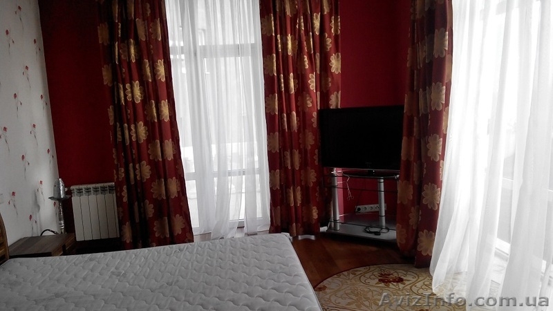 Современный-этажный дом с большим участком в Крыжановке на берегу моря - <ro>Изображение</ro><ru>Изображение</ru> #9, <ru>Объявление</ru> #1283159