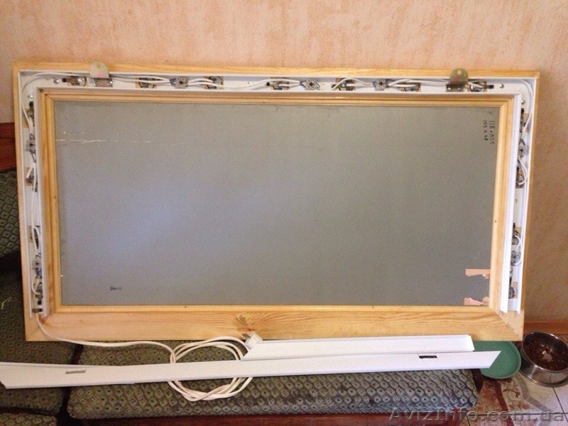 Продам зеркало для макияжа  - <ro>Изображение</ro><ru>Изображение</ru> #3, <ru>Объявление</ru> #1271344