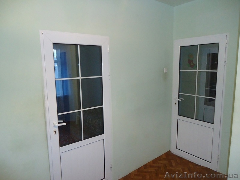 3-комнатная квартира на Крымском бульваре в 12-ти этажном доме - <ro>Изображение</ro><ru>Изображение</ru> #4, <ru>Объявление</ru> #1348127