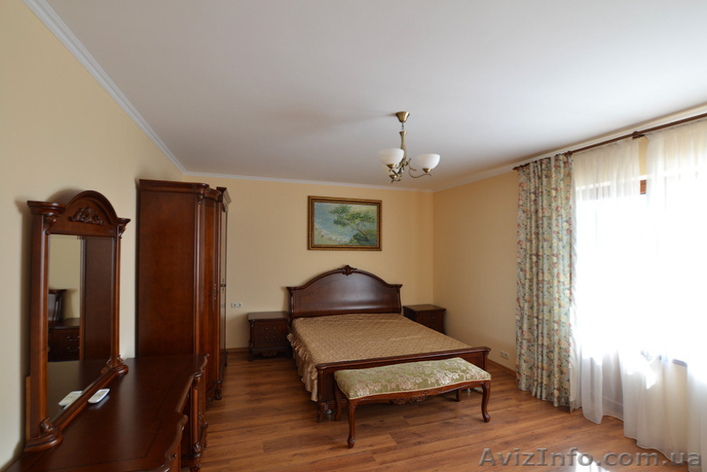 Загородный дом у  Черного моря - <ro>Изображение</ro><ru>Изображение</ru> #5, <ru>Объявление</ru> #1353459