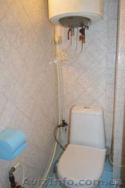 2-комнатная квартира с ремонтом рядом Обл.больницей на Ак. Заболотного - <ro>Изображение</ro><ru>Изображение</ru> #6, <ru>Объявление</ru> #1381012