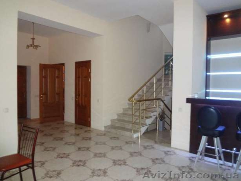 Продам трехэтажный дом возле моря на улице Долгая - <ro>Изображение</ro><ru>Изображение</ru> #3, <ru>Объявление</ru> #1495191