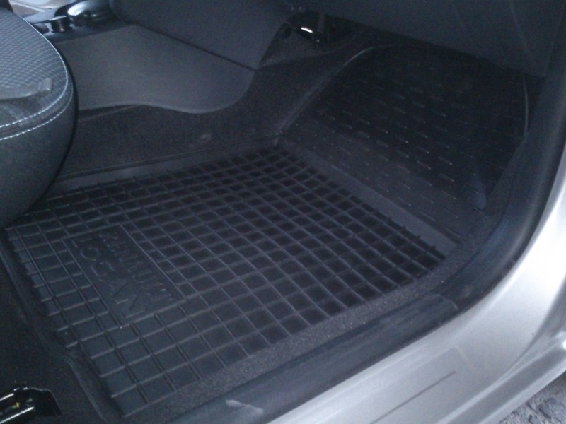 Коврики в машину Renault Logan. Автоковрики в салон Рено Логан. - <ro>Изображение</ro><ru>Изображение</ru> #4, <ru>Объявление</ru> #1667473