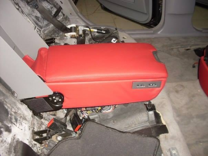 Перетяжка руля, пошив салона авто в Одессе - <ro>Изображение</ro><ru>Изображение</ru> #3, <ru>Объявление</ru> #1676255