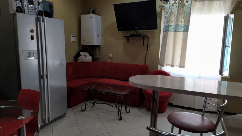 Сдам посуточно двухэтажный дом рядом море - <ro>Изображение</ro><ru>Изображение</ru> #3, <ru>Объявление</ru> #1686290