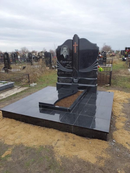 Гpaнитные памятки от бюджетных до комплексов - <ro>Изображение</ro><ru>Изображение</ru> #3, <ru>Объявление</ru> #1728398