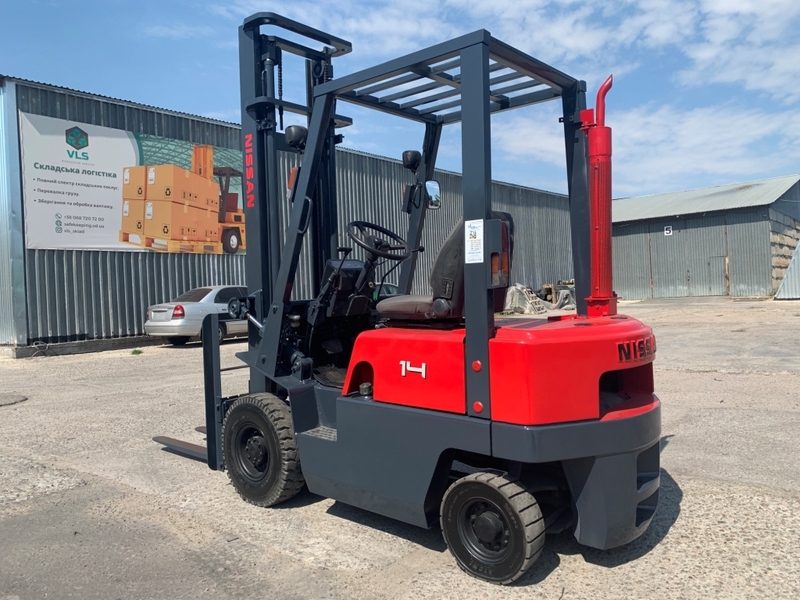 Кара Nissan з щоглою 4 метри. Модель: J01M14 - <ro>Изображение</ro><ru>Изображение</ru> #3, <ru>Объявление</ru> #1740610