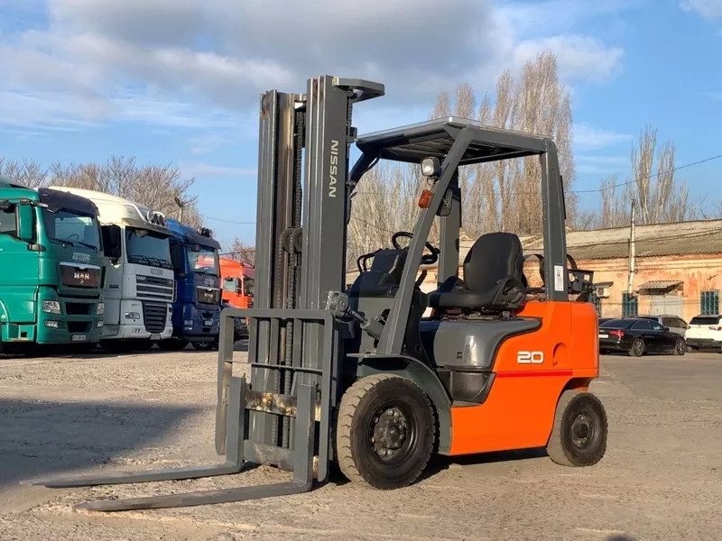 Вилочний автопогрузчик Nissan, з щоглою triplex/триплекс 5.1 метри.  - <ro>Изображение</ro><ru>Изображение</ru> #2, <ru>Объявление</ru> #1747155