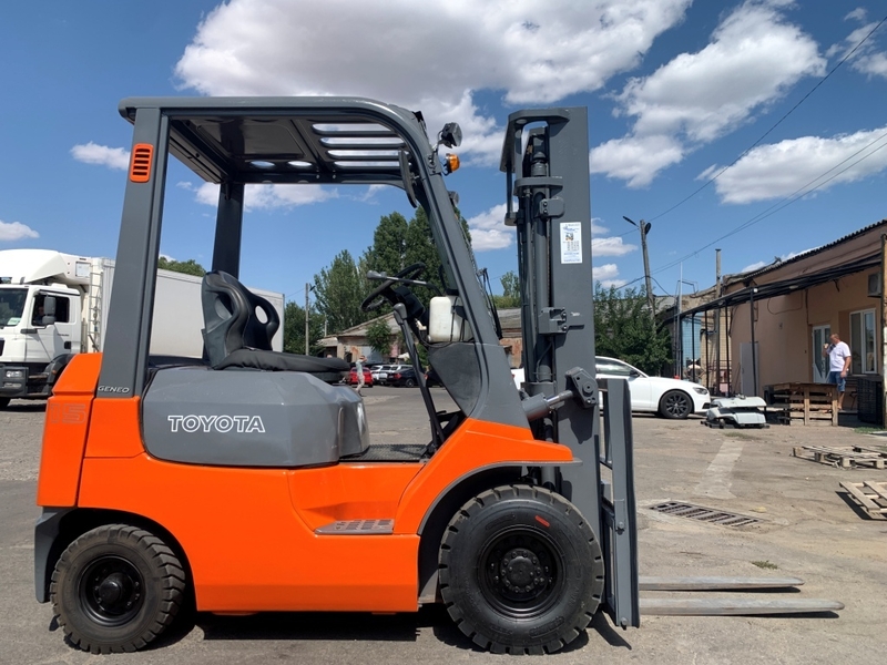 Вилковий автонавантажувач Toyota на 1.5 тонни. Модель: 7FGL15 - <ro>Изображение</ro><ru>Изображение</ru> #6, <ru>Объявление</ru> #1751133