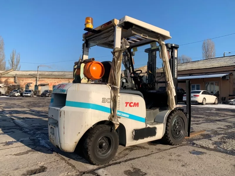 Газ-бензиновий навантажувач TCM (Nissan), із напрацюванням 1903 мотогодин - <ro>Изображение</ro><ru>Изображение</ru> #4, <ru>Объявление</ru> #1752511